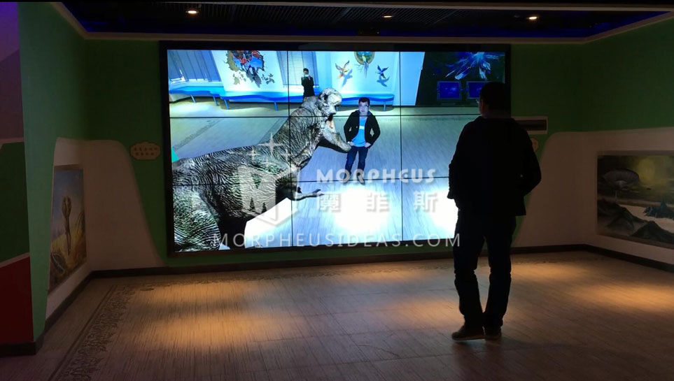 AR奇幻森林霸王龍出沒并攻擊玩家